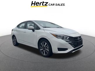 Used 2025 Nissan Versa SV video 1