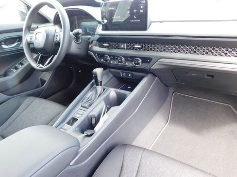 New 2026 Honda Accord SE image 19