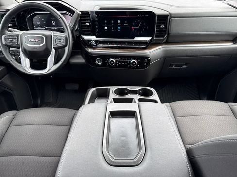 Used 2024 GMC Sierra 1500 Elevation AWD/4WD image 13
