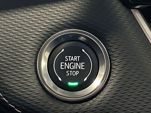 Used 2026 Chevrolet Equinox LT w/ Convenience Package II image 29