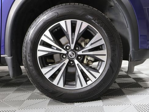 Used 2021 Nissan Rogue SV image 6