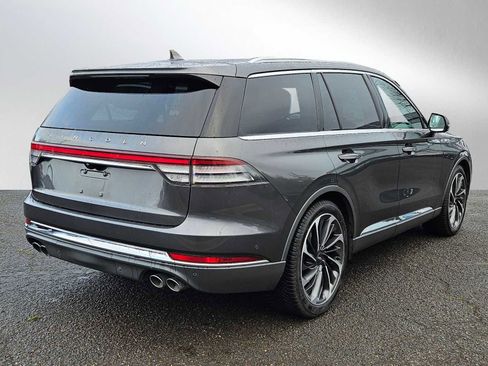Used 2020 Lincoln Aviator Reserve w/ Equipment Group 202A image 3