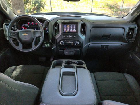 Used 2023 Chevrolet Silverado 1500 Custom AWD/4WD image 21