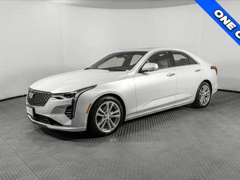 Used 2020 Cadillac CT4 Luxury w/ Sun And Sound Package image 2