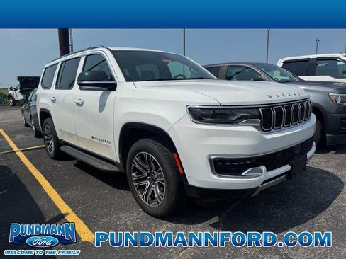 Used 2025 Jeep Wagoneer Series II AWD/4WD image 1