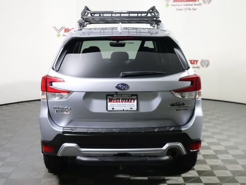 Used 2022 Subaru Forester Touring w/ Popular Package #3 image 7