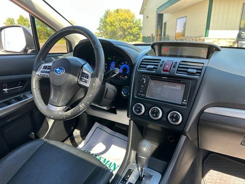 Used 2014 Subaru Crosstrek Touring w/ Popular Package #2 AWD/4WD image 31