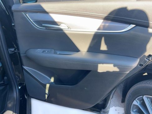 New 2025 Cadillac XT5 Luxury w/ LPO, Floor Liner Package image 25
