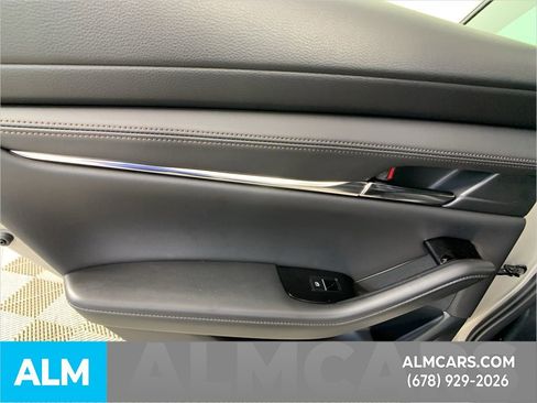 Certified 2025 MAZDA MAZDA3 Hatchback w/Premium Plus Pkg image 27