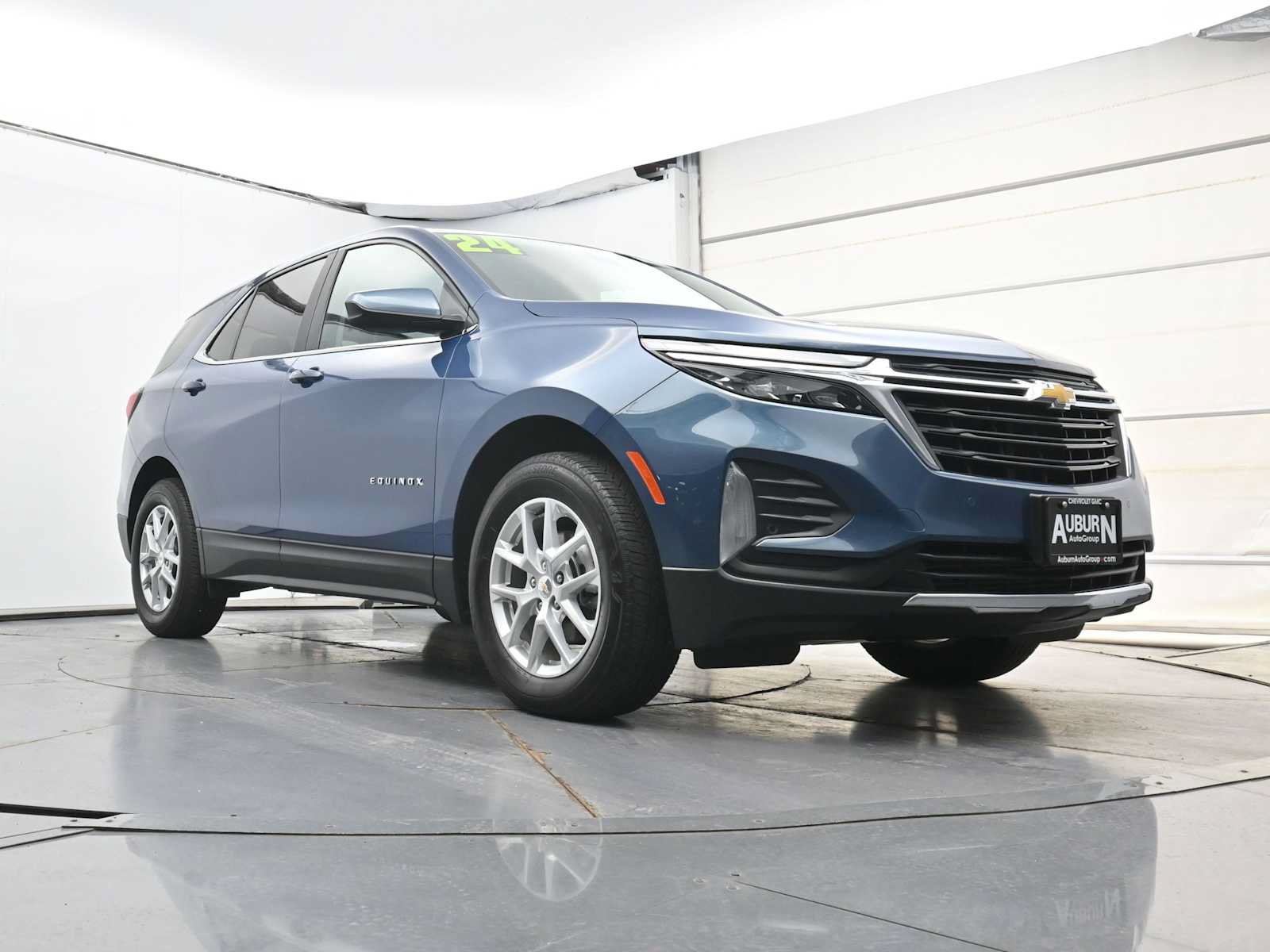 Used 2024 Chevrolet Equinox LT AWD/4WD image 20