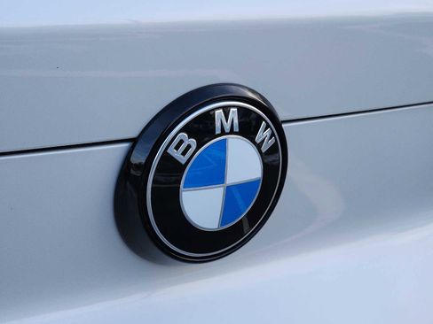 Certified 2024 BMW X6 xDrive40i w/ Premium Package image 29