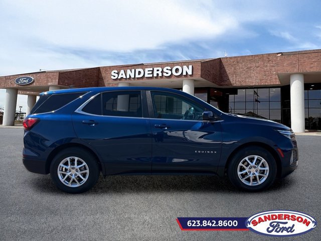 Used 2022 Chevrolet Equinox LT FWD image 2