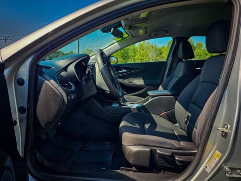 Certified 2021 Chevrolet Malibu LS image 12