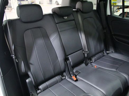 Certified 2026 Mercedes-Benz GLB 250 4MATIC image 26