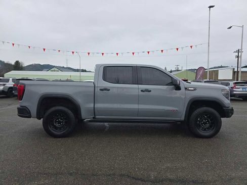 Used 2024 GMC Sierra 1500 AT4X w/ AT4X AEV Edition image 6