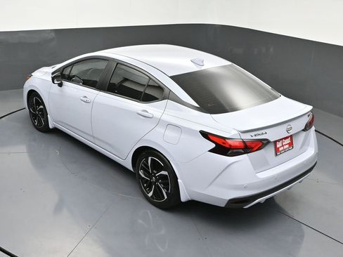 Used 2023 Nissan Versa SR w/ Trunk Package image 42