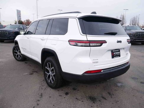 Used 2020 Jeep Grand Cherokee Limited X image 18