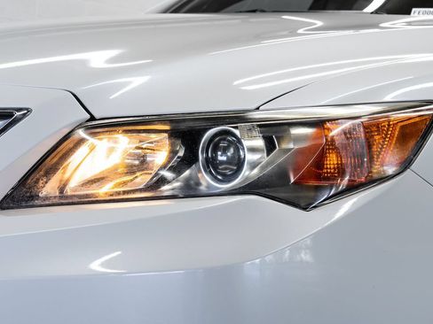 Used 2015 Acura ILX FWD image 9