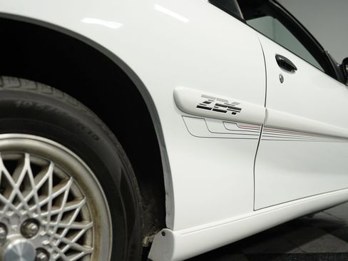 Used 1999 Chevrolet Cavalier Z24 image 22