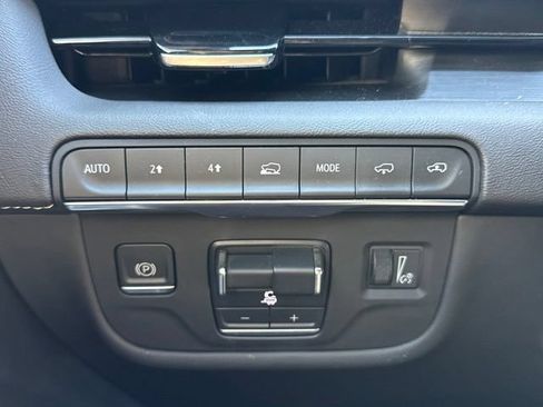 Used 2023 Cadillac Escalade Sport w/ Touring Package AWD/4WD image 25