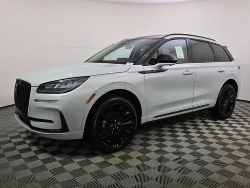 New 2026 Lincoln Corsair Premiere AWD/4WD image 2