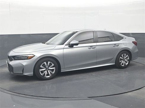 Certified 2025 Honda Civic LX image 4