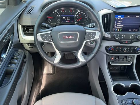 Used 2021 GMC Terrain SLT w/ Infotainment Package II FWD image 12