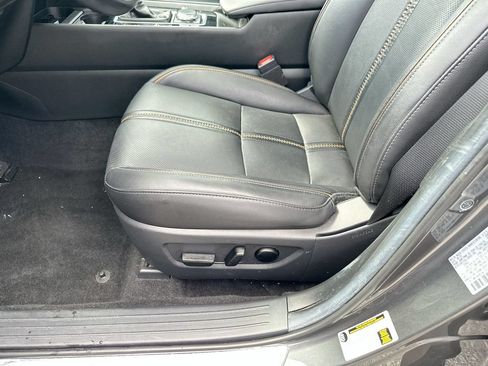 Used 2025 MAZDA CX-50 AWD 2.5 S w/ Premium Plus Pkg image 9