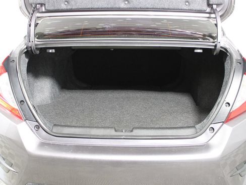 Used 2020 Honda Civic Sport image 33