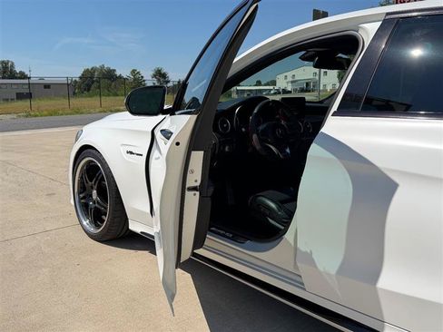 Used 2017 Mercedes-Benz C 63 AMG S image 7