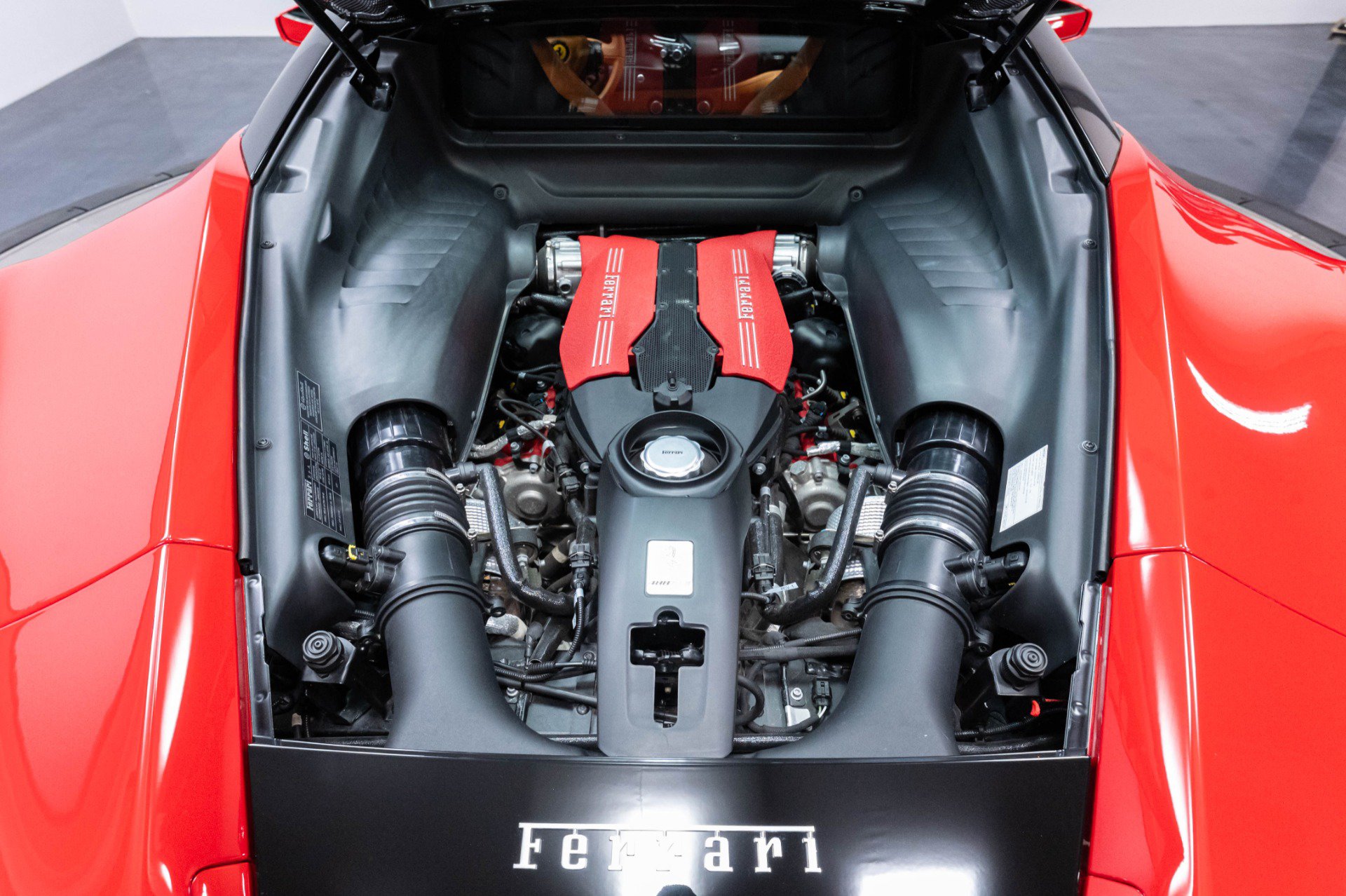 Used 2016 Ferrari 488 GTB RWD image 72