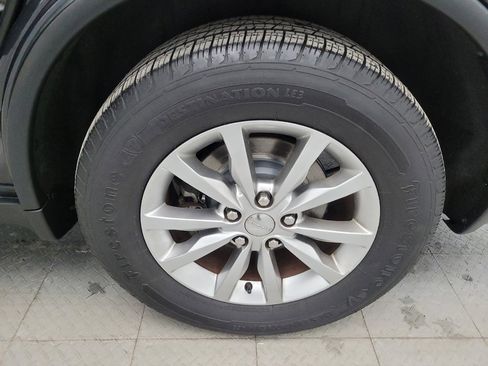 Used 2016 Dodge Durango SXT image 31