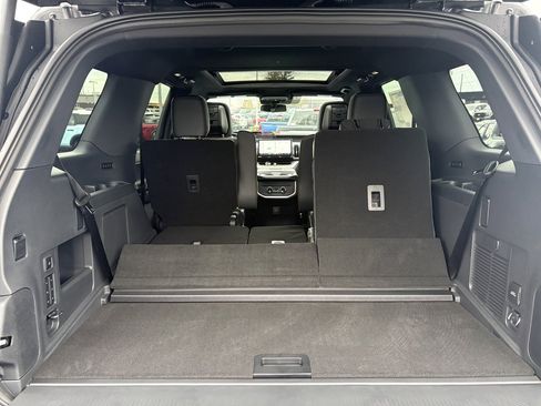 New 2026 Ford Expedition Tremor image 10