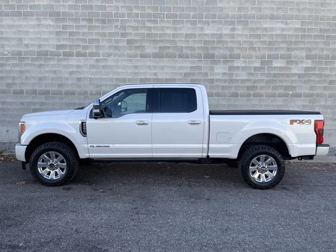 Used 2018 Ford F250 Platinum w/ Platinum Ultimate Package image 9
