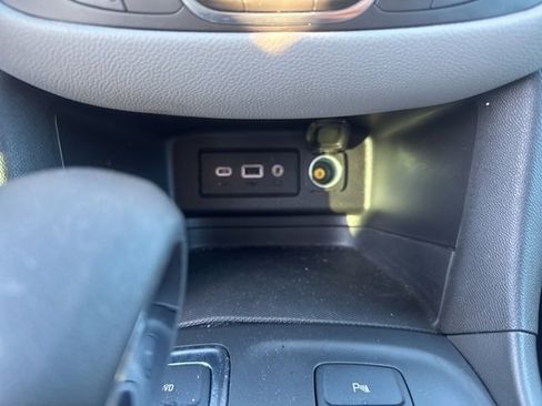 Used 2024 Chevrolet Equinox LT image 14