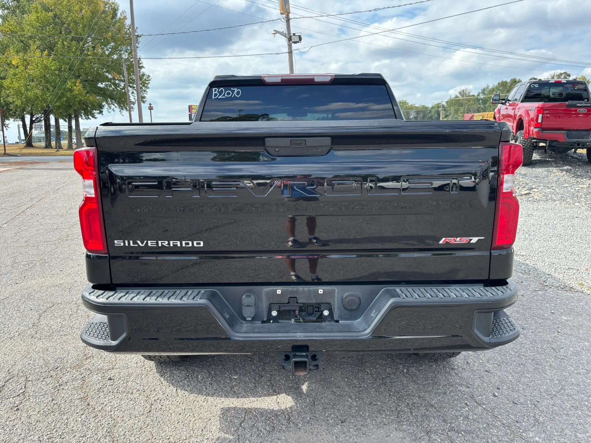Used 2020 Chevrolet Silverado 1500 RST w/ Texas Edition AWD/4WD image 4