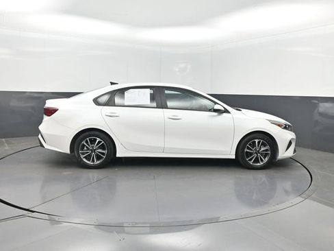 Used 2023 Kia Forte LXS w/ LXS Technology Package FWD image 27