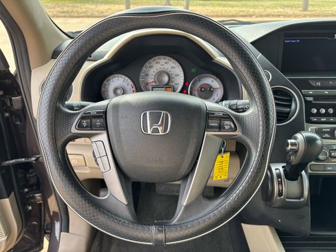 Used 2015 Honda Pilot LX image 11