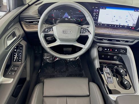 New 2025 Audi Q5 Premium Plus image 21