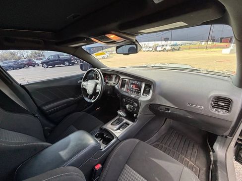 Used 2023 Dodge Charger R/T w/ Blacktop Package image 13