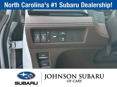 Used 2025 Honda Odyssey Touring image 18