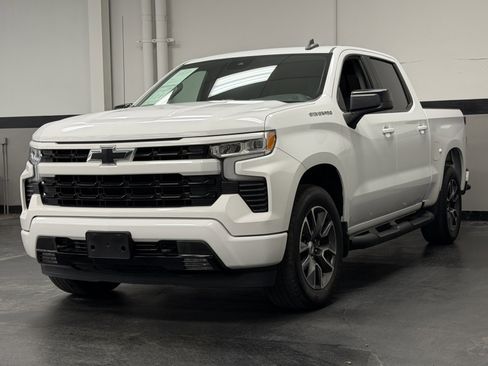 Used 2022 Chevrolet Silverado 1500 RST image 7