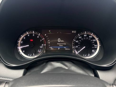 Used 2023 Toyota Highlander L FWD image 56