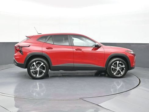 New 2026 Chevrolet Trax RS w/ Driver Confidence Package FWD image 12
