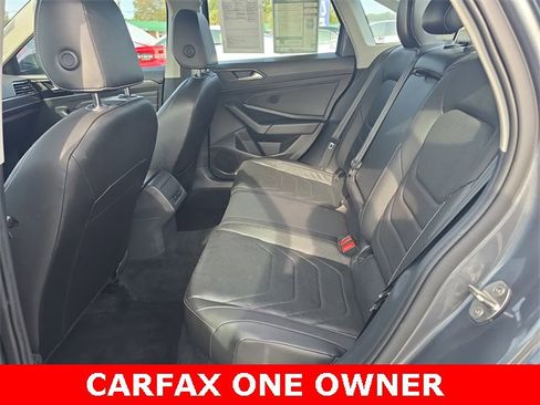 Used 2022 Volkswagen Jetta SEL image 13