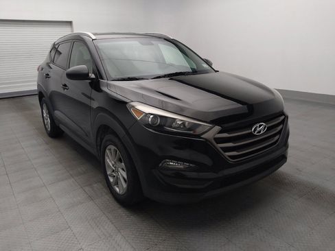 Used 2016 Hyundai Tucson SE w/ Option Group 02 FWD image 13