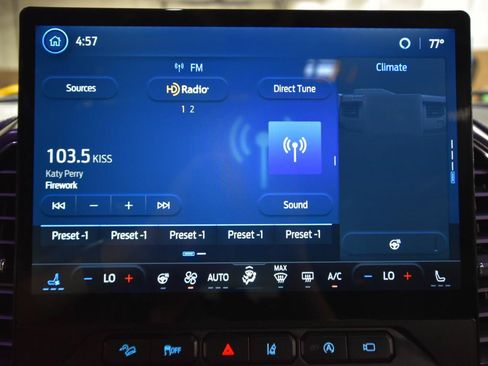Used 2020 Ford Expedition Limited w/ Equipment Group 303A AWD/4WD image 22