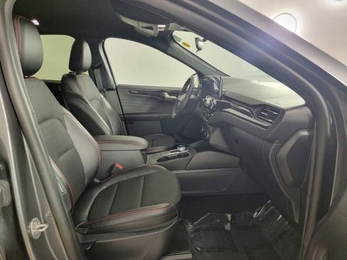 Used 2025 Ford Escape ST-Line FWD image 18