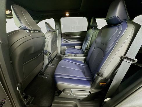 Certified 2026 INFINITI QX60 Sport w/ Dark Cargo Package AWD/4WD image 31