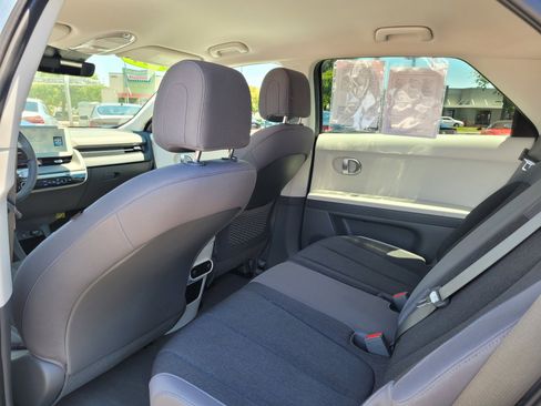 Used 2024 Hyundai Ioniq 5 SEL RWD image 13